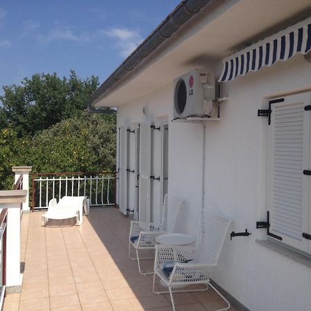 Apartmani Josko Pinezići Exteriör bild