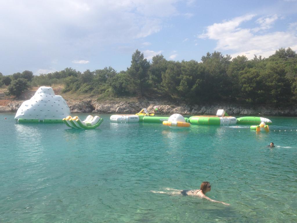Apartmani Josko Pinezići Exteriör bild