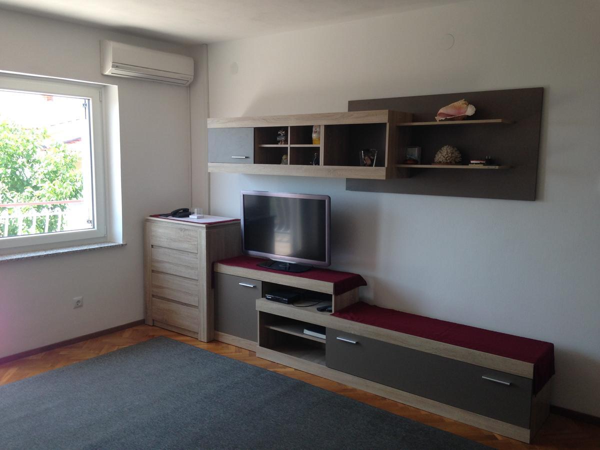 Apartmani Josko Pinezići Exteriör bild